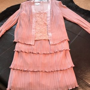 Three dimensional woman’s dress size 14